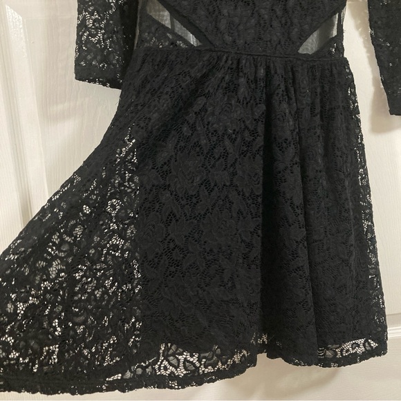 Abercrombie & Fitch Lace Cutout Waist Short Party Dress 3/4 Sleeves Black Sz M - Picture 5 of 16